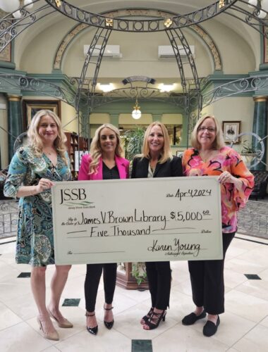 Jersey Shore State Bank continues to support library